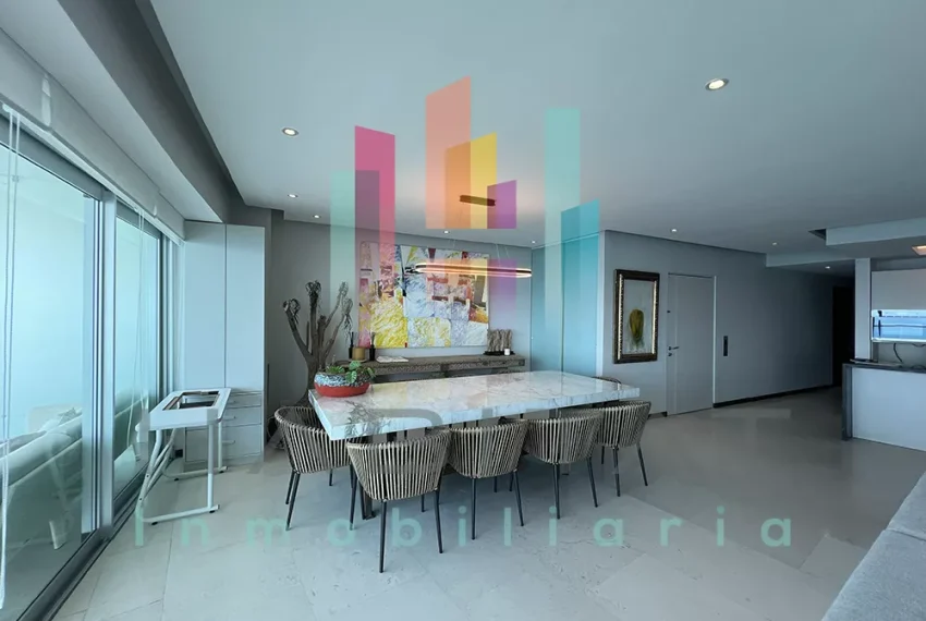 img-5300-copy-2-698f8112ca569