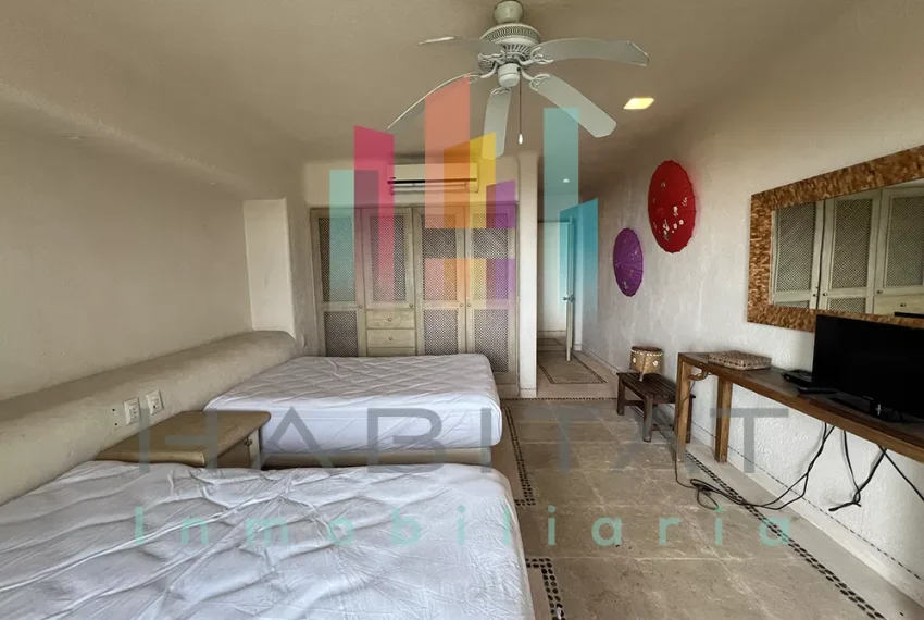 img-6136-copy-2-69867aef5b51f